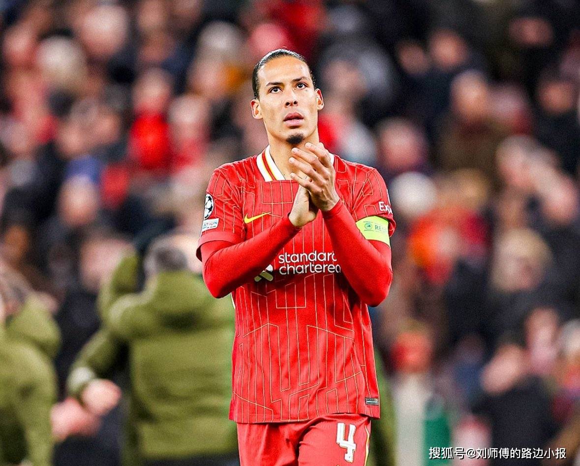 包含范戴克受伤哽咽:利物浦主将泪洒赛场的词条 包含范戴克受伤哽咽:利物浦主将泪洒赛场的词条