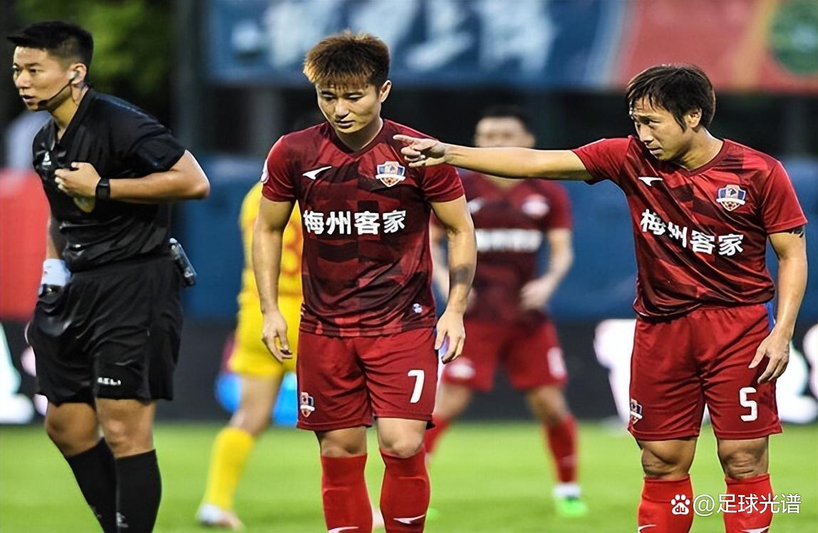 DB彩票官网-中超球员公开个人训练计划，备战全新挑战的简单介绍