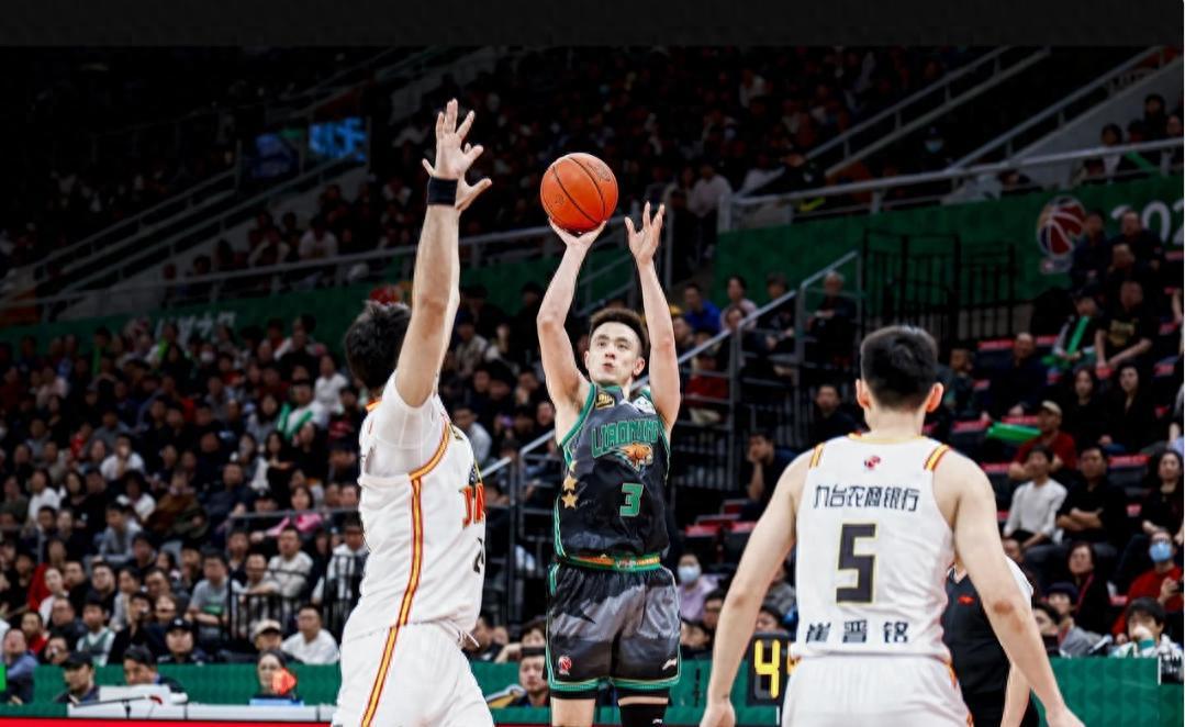 DB gaming-包含强队在比赛中展现出绝对统治力，轻松击败对手的词条