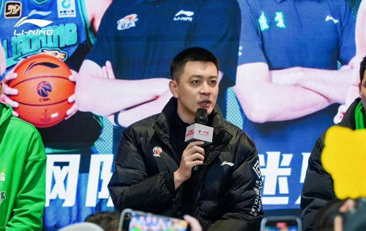 辽宁男篮力挽狂澜，永不言败