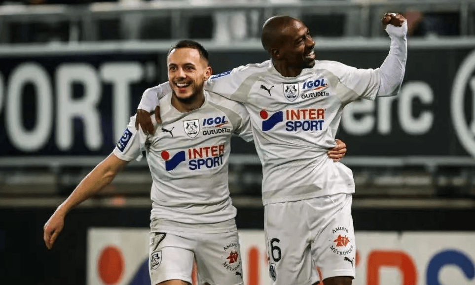 圣埃蒂安客场做客亚眠，力争联赛连胜的简单介绍