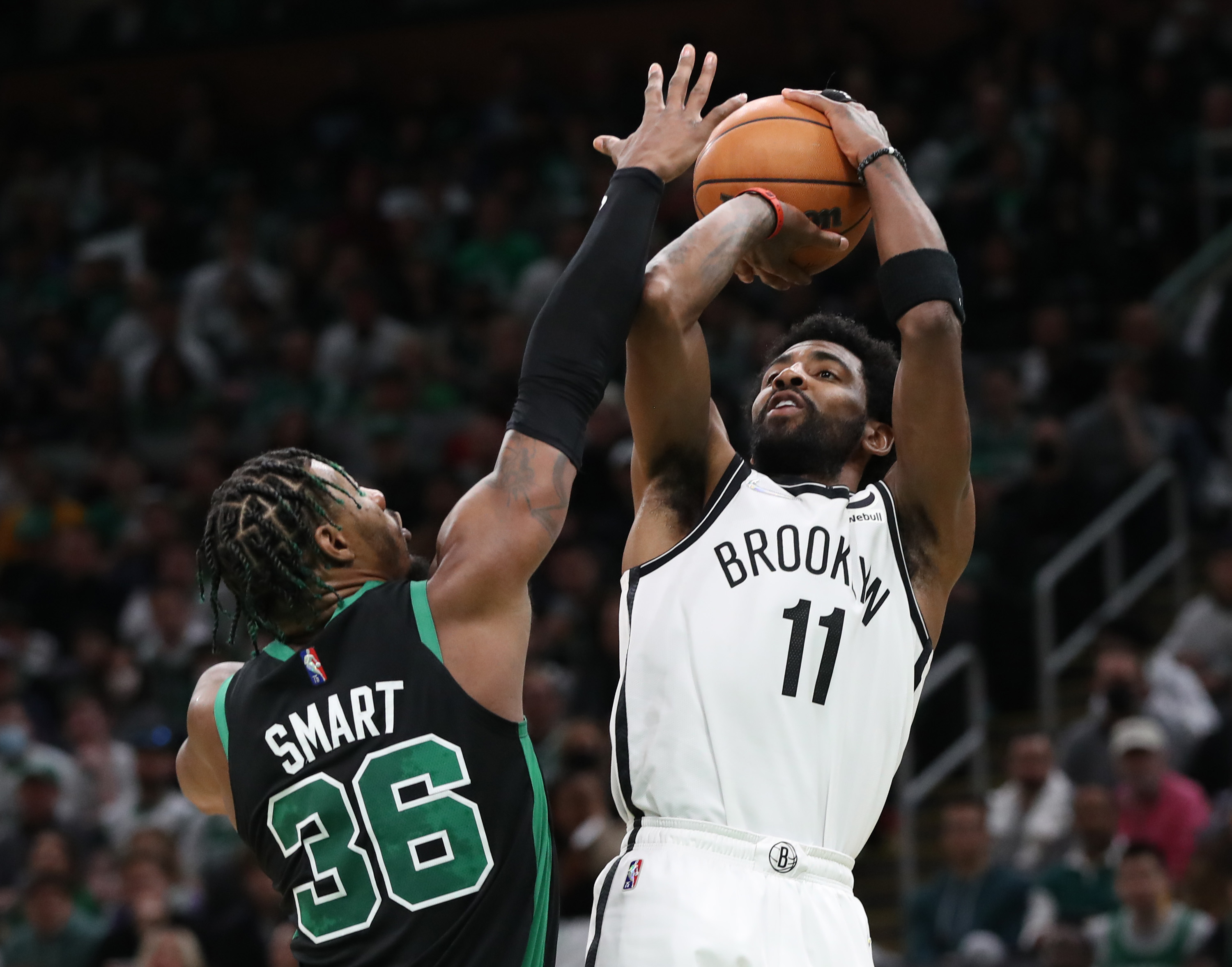 篮网客场擒爵士,欧文助攻分赢球 篮网客场擒爵士,欧文助攻分赢球