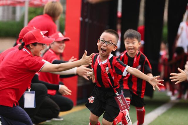 DB彩票-佩兰：绿城球员发挥出色，必须好好总结好好发挥