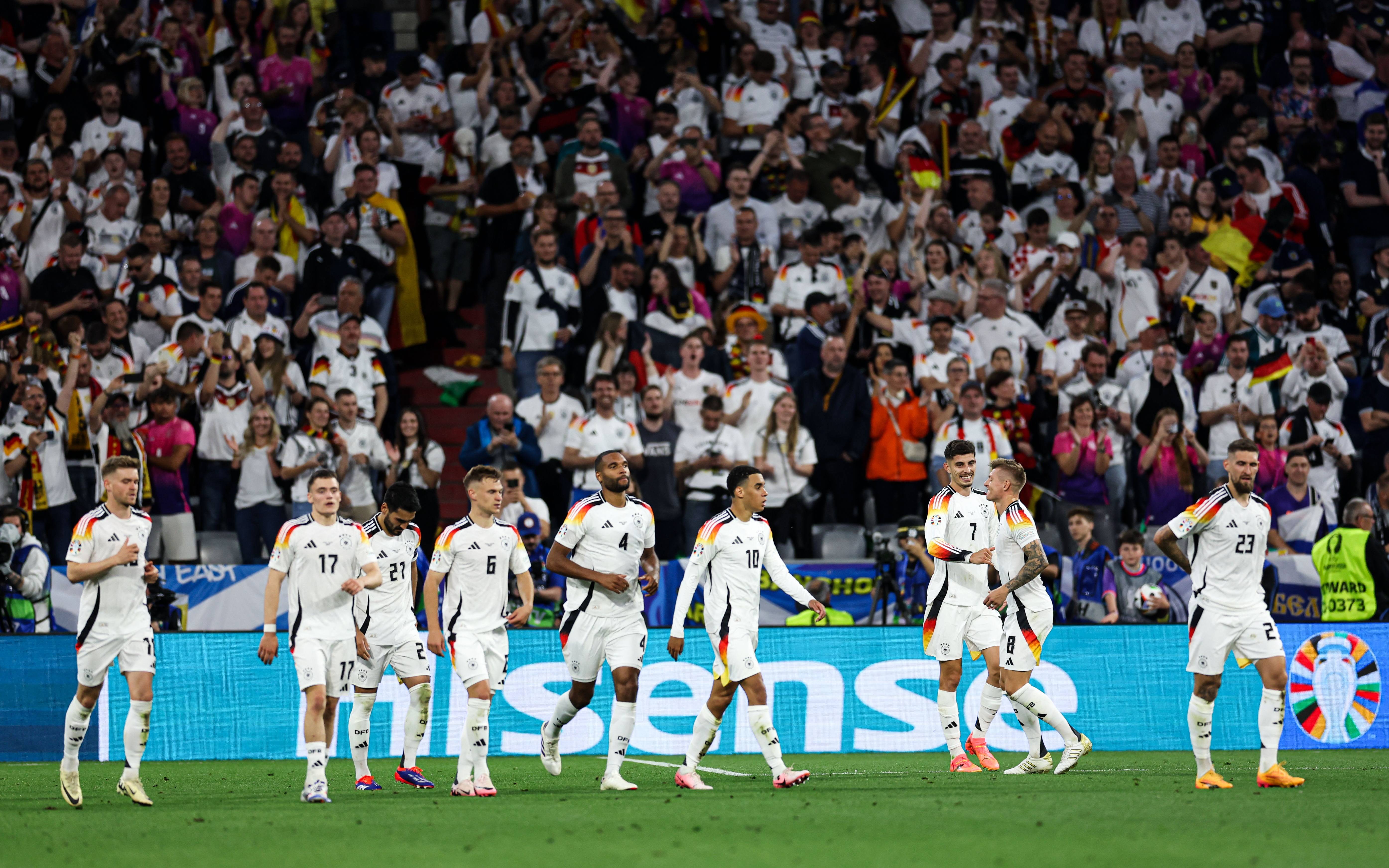 DB彩票-关于德国队在与匈牙利队的比赛中取得胜利，小组出线的信息