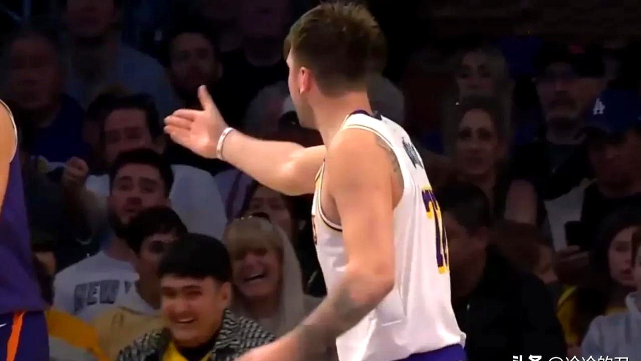 DB彩票平台-太阳队再次战胜湖人晋级季后赛