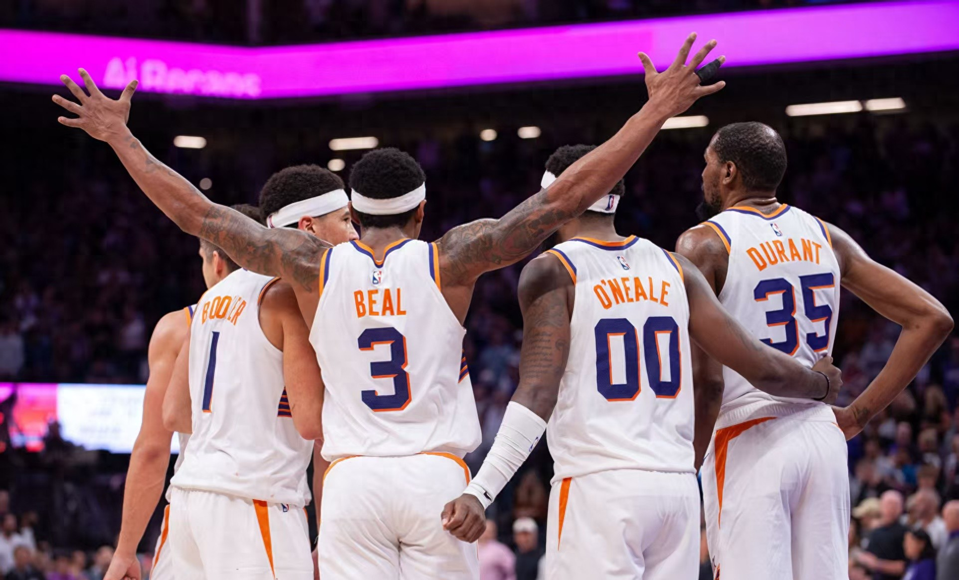 太阳队再次战胜湖人晋级季后赛