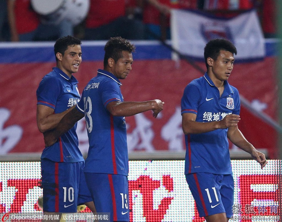 DB彩票官网-上海申花主场大胜重庆力帆，积分榜稳居榜首的简单介绍