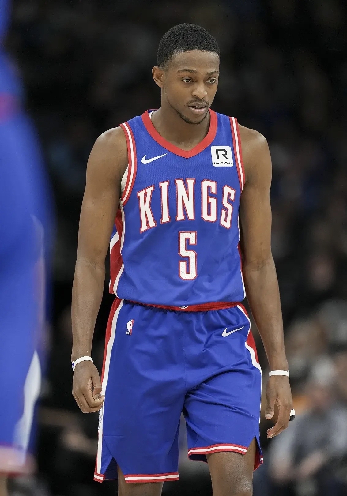 DB游戏-国王队内部矛盾暗涌，球队危机重重的简单介绍