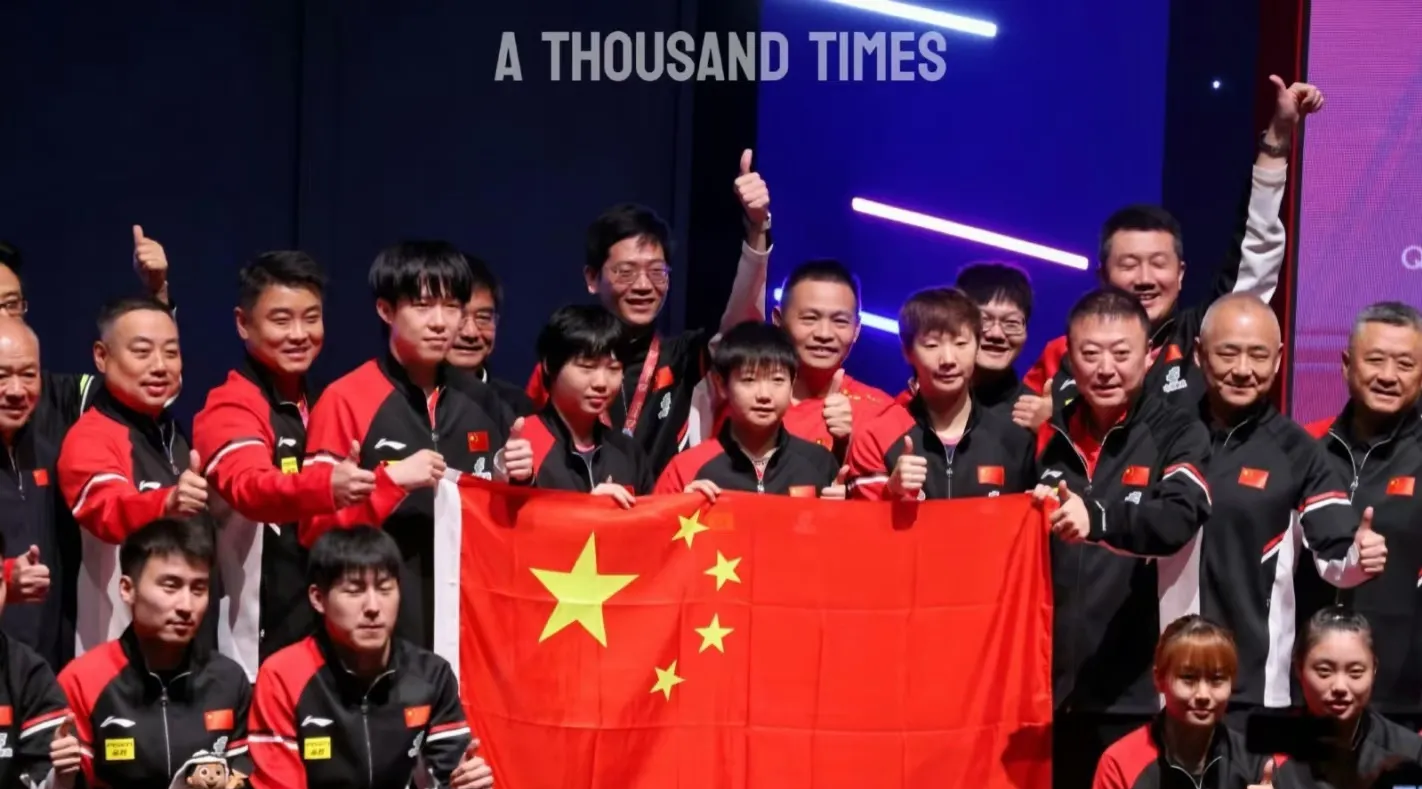 球员在比赛中全力以赴追求胜利 球员在比赛中全力以赴追求胜利