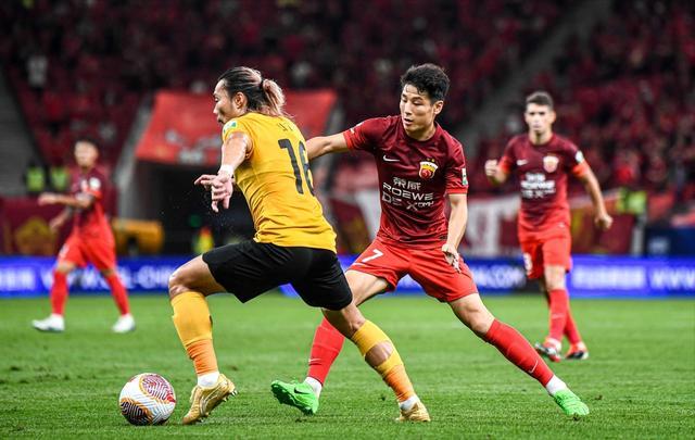 DB游戏-出击冠军，球队在关键赛事中力争突破