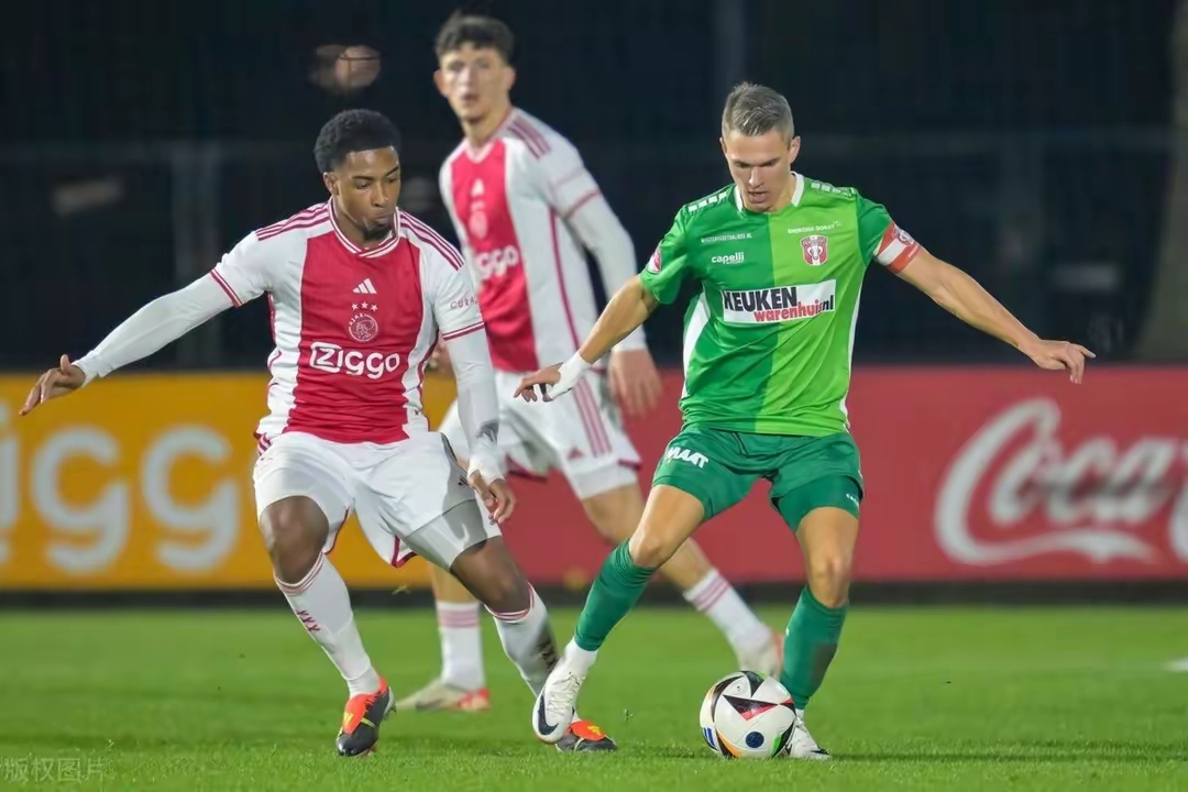 云达不莱梅主场强势击败法兰克福，一场精彩的德甲对决的简单介绍