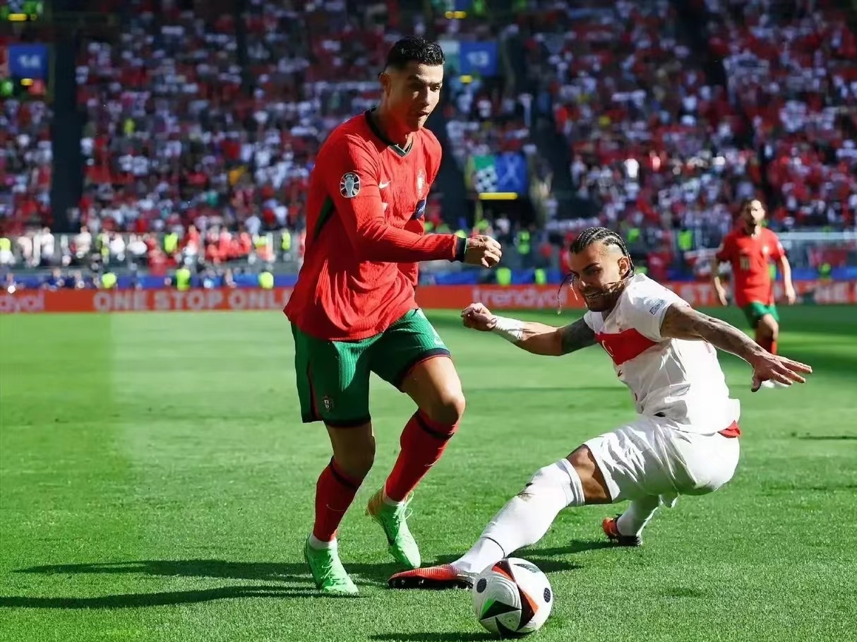 关于欧洲杯决赛前瞻:英格兰射手梦想成真德国力争卫冕!的信息 关于欧洲杯决赛前瞻:英格兰射手梦想成真德国力争卫冕!的信息