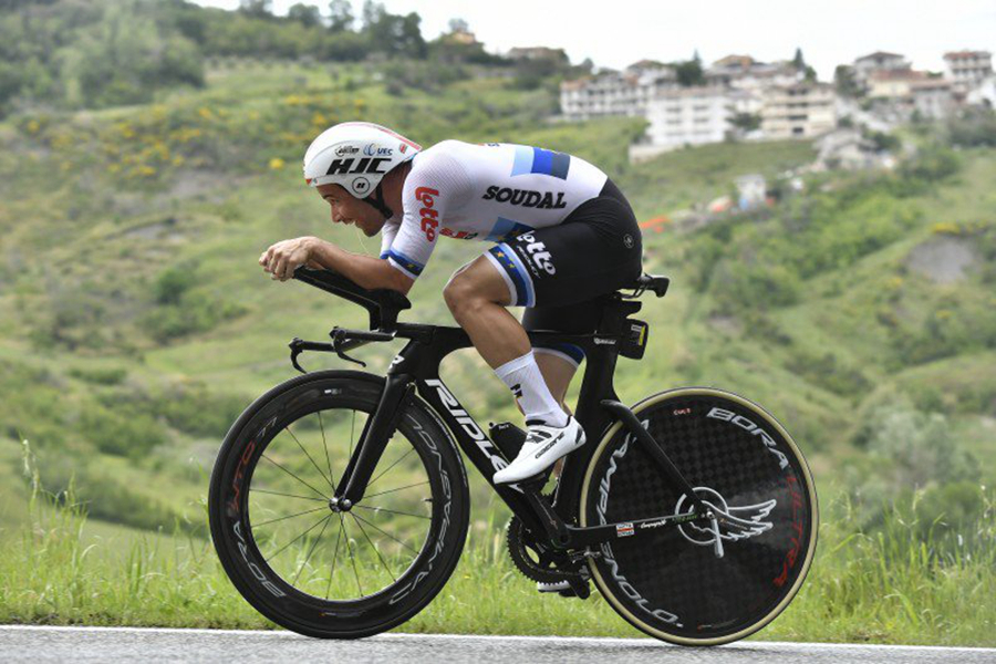 DB彩票-澳大利亚自行车运动员速度惊人，破记录夺冠